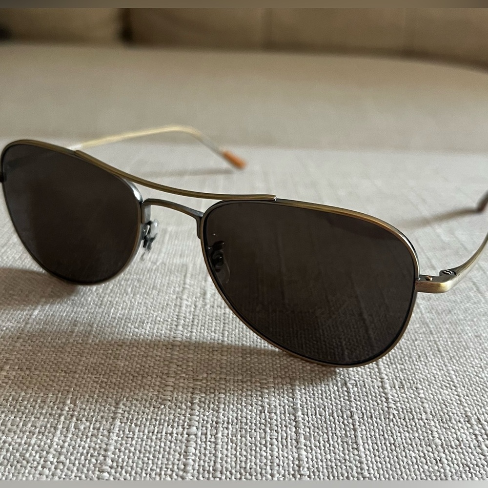 Oliver Peoples Kincaid Gold Aviator Sunglasses Petite Size